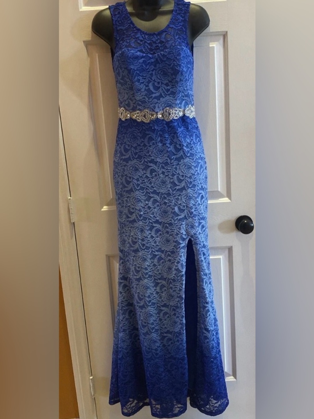 City Triangles Royal Blue Lace Sleeveless Maxi Gown with Beaded Belt Size 9 NWT